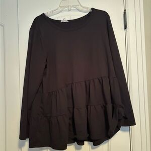 Jane and Delancey Black Long Sleeve Top